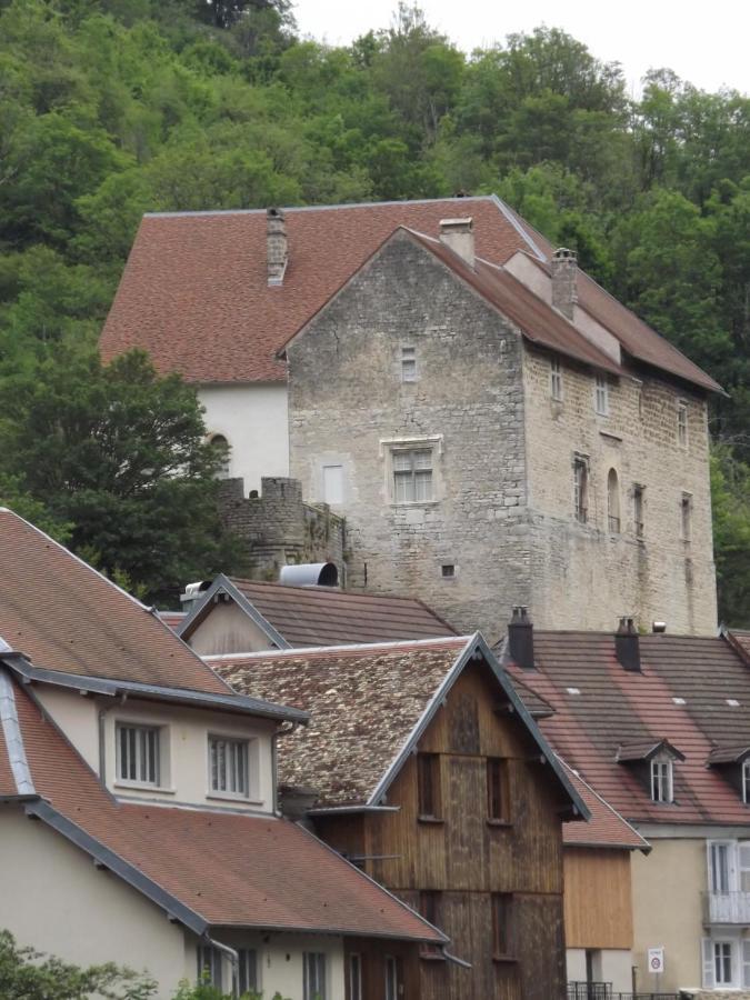 Gite La Petite Ecluse En Bord De Loue Lods Екстериор снимка
